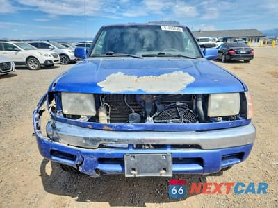 Piąte zdjęcie samochodu w środku: 1999 NISSAN FRONTIER XE-V6 VIN:1N6ED26Y1XC302289 - miniatura