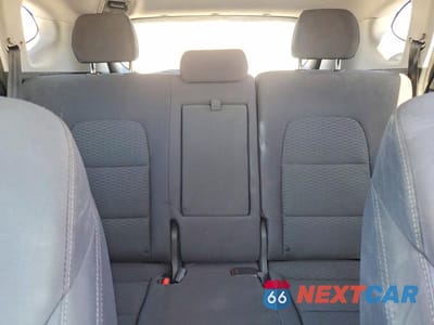 Zdjęcie 10 z 14 samochodu: 2019 HYUNDAI TUCSON SE VIN:KM8J2CA44KU915958 - miniatura