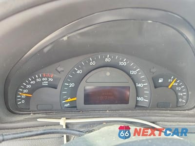 Zdjęcie 9 z 12 samochodu: 2003 MERCEDES-BENZ C 320 4MATIC VIN:WDBRF84J63F379450 - miniatura