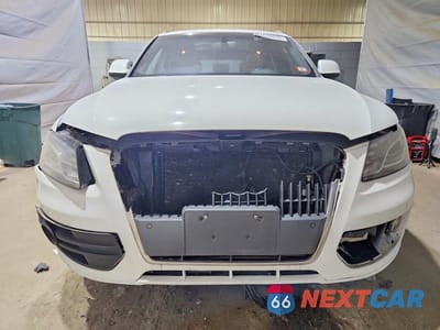 Piąte zdjęcie samochodu w środku: 2011 AUDI Q5 PREMIUM PLUS VIN:WA1LFAFP0BA074323 - miniatura