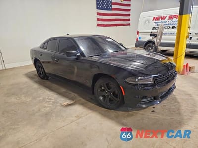 Czwarte zdjęcie samochodu z boku: 2023 DODGE CHARGER SXT VIN:2C3CDXBG0PH515563 - miniatura