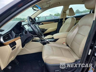 Zdjęcie 7 z 12 samochodu: 2017 KIA CADENZA PREMIUM VIN:KNALB4J19H5086264 - miniatura
