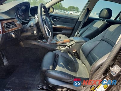 Zdjęcie 7 z 12 samochodu: 2011 BMW 335 I VIN:WBAPM5G53BNN00674 - miniatura