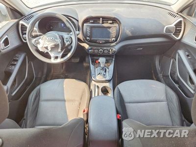 Zdjęcie 8 z 14 samochodu: 2020 KIA SOUL LX VIN:KNDJ23AU9L7025993 - miniatura