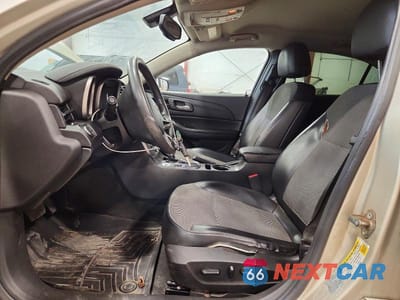 Zdjęcie 7 z 12 samochodu: 2015 CHEVROLET MALIBU 1LT VIN:1G11C5SL9FF273890 - miniatura