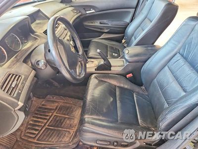 Zdjęcie 7 z 12 samochodu: 2012 HONDA ACCORD SE VIN:1HGCP2F64CA243990 - miniatura