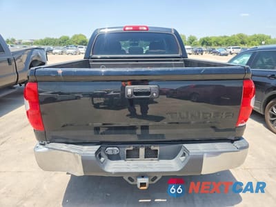 Zdjęcie 6 z 12 samochodu: 2016 TOYOTA TUNDRA CREWMAX SR5 VIN:5TFEW5F1XGX198556 - miniatura