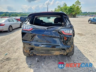 Zdjęcie 6 z 13 samochodu: 2020 JEEP CHEROKEE LATITUDE VIN:1C4PJMCX7LD515098 - miniatura
