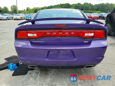Zdjęcie 6 z 12 samochodu: 2014 DODGE CHARGER R/T VIN:2C3CDXCT6EH167471 - miniatura