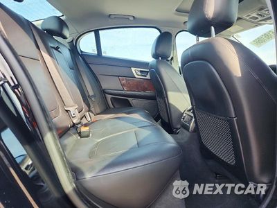 Zdjęcie 10 z 12 samochodu: 2012 JAGUAR XF VIN:SAJWA0FB4CLS42102 - miniatura