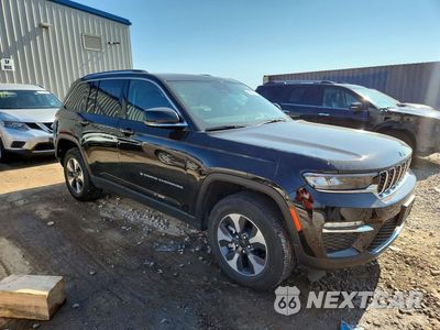 Czwarte zdjęcie samochodu z boku: 2022 JEEP GRAND CHEROKEE LIMITED 4XE VIN:1C4RJYB67N8758513 - miniatura