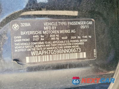 Zdjęcie 12 z 12 samochodu: 2011 BMW 328 I VIN:WBAPH7G59BNN06673 - miniatura