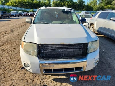 Piąte zdjęcie samochodu w środku: 2012 FORD ESCAPE XLT VIN:1FMCU0D76CKB95051 - miniatura