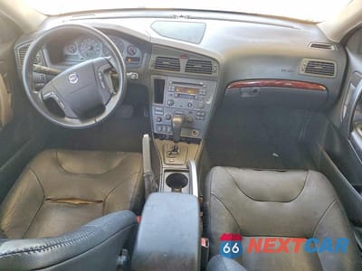 Zdjęcie 8 z 12 samochodu: 2003 VOLVO XC70 VIN:YV1SZ59H831102515 - miniatura