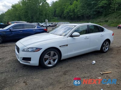 2017 JAGUAR XF SAJBR4BN2HCY42624 - główne zdjęcie licytacji z USA - miniatura