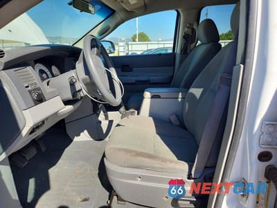 Zdjęcie 7 z 13 samochodu: 2007 DODGE DURANGO SXT VIN:1D8HB38P87F564035 - miniatura