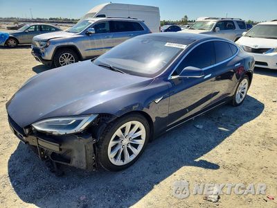 2016 TESLA MODEL S 5YJSA1E12GF142987 - główne zdjęcie licytacji z USA - miniatura