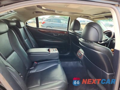 Zdjęcie 10 z 13 samochodu: 2008 LEXUS LS 600HL VIN:JTHDU46F985005445 - miniatura