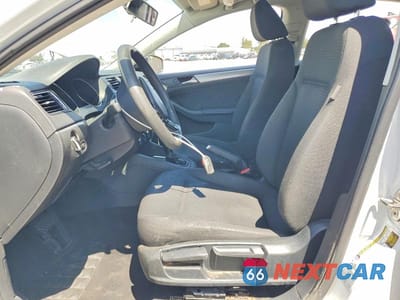 Zdjęcie 7 z 12 samochodu: 2016 VOLKSWAGEN JETTA SE VIN:3VWD67AJ4GM266383 - miniatura