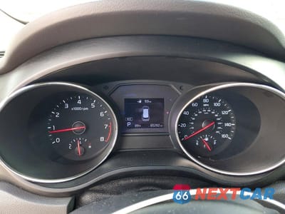 Zdjęcie 9 z 13 samochodu: 2020 KIA SEDONA LX VIN:KNDMB5C11L6632200 - miniatura