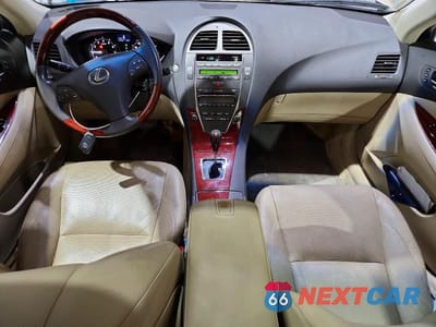 Zdjęcie 8 z 13 samochodu: 2009 LEXUS ES 350 VIN:JTHBJ46G492304417 - miniatura