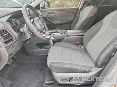 Zdjęcie 7 z 13 samochodu: 2023 NISSAN ROGUE SV VIN:5N1BT3BB5PC792926 - miniatura