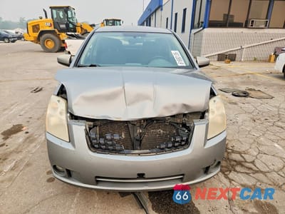 Piąte zdjęcie samochodu w środku: 2008 NISSAN SENTRA 2.0 VIN:3N1AB61E48L694446 - miniatura