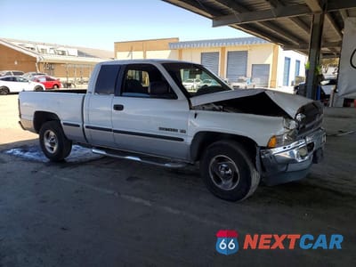 Czwarte zdjęcie samochodu z boku: 1999 DODGE RAM 1500 VIN:1B7HC13Z5XJ535226 - miniatura