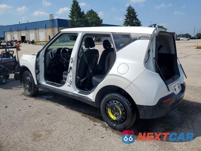 Drugie zdjęcie samochodu z przodu: 2022 KIA SOUL LX VIN:KNDJ23AU5N7830828 - miniatura