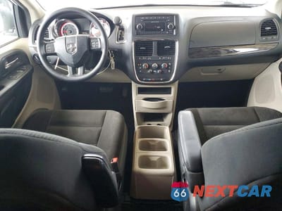 Zdjęcie 8 z 12 samochodu: 2016 DODGE GRAND CARAVAN SE VIN:2C4RDGBG4GR191971 - miniatura