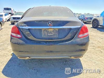 Zdjęcie 6 z 12 samochodu: 2016 MERCEDES-BENZ C 300 VIN:55SWF4JB2GU132879 - miniatura