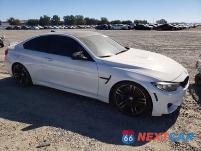 Czwarte zdjęcie samochodu z boku: 2018 BMW M4 VIN:WBS4Y9C5XJAC86890 - miniatura