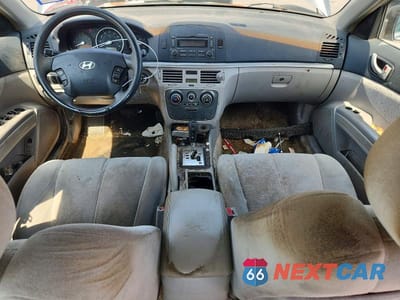 Zdjęcie 8 z 12 samochodu: 2006 HYUNDAI SONATA GLS/LX VIN:5NPEU46F46H098037 - miniatura