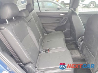 Zdjęcie 11 z 13 samochodu: 2018 VOLKSWAGEN TIGUAN SE VIN:3VV3B7AX7JM121460 - miniatura