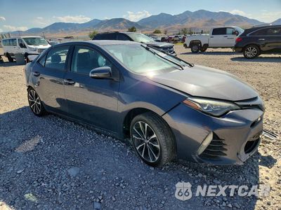 Czwarte zdjęcie samochodu z boku: 2018 TOYOTA COROLLA XSE VIN:5YFBURHE5JP770672 - miniatura