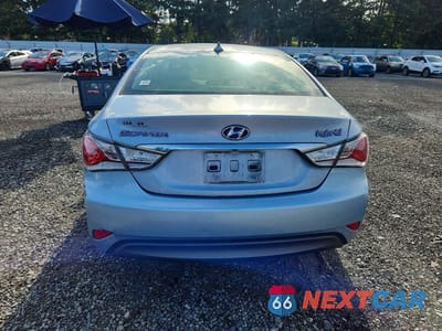 Zdjęcie 6 z 12 samochodu: 2014 HYUNDAI SONATA HYBRID VIN:KMHEC4A40EA115104 - miniatura