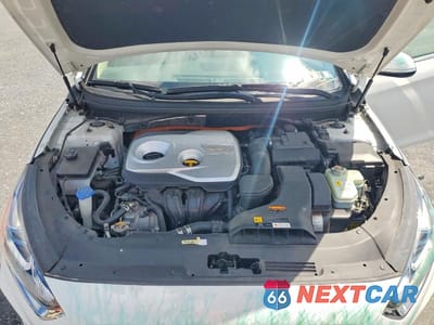Zdjęcie 11 z 12 samochodu: 2019 HYUNDAI SONATA HYBRID LIMITED VIN:KMHE34L35KA087901 - miniatura