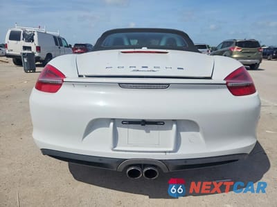 Zdjęcie 6 z 12 samochodu: 2016 PORSCHE BOXSTER VIN:WP0CA2A87GS120712 - miniatura