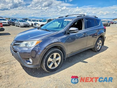 2015 TOYOTA RAV4 XLE JTMRFREV3FD126501 - główne zdjęcie licytacji z USA - miniatura