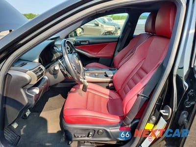 Zdjęcie 7 z 12 samochodu: 2016 LEXUS IS 200T VIN:JTHBA1D24G5030069 - miniatura