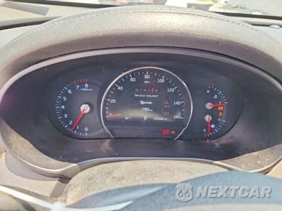 Zdjęcie 9 z 13 samochodu: 2017 KIA SORENTO SX V6 VIN:5XYPKDA56HG238838 - miniatura
