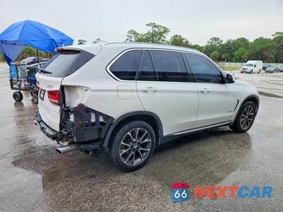 Trzecie zdjęcie samochodu z tyłu: 2017 BMW X5 SDRIVE35I VIN:5UXKR2C39H0U22326 - miniatura
