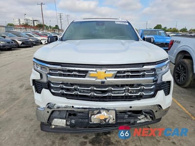 Piąte zdjęcie samochodu w środku: 2025 CHEVROLET SILVERADO K1500 LTZ VIN:3GCUKGELXSG164829 - miniatura