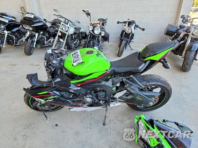 Trzecie zdjęcie samochodu z tyłu: 2021 KAWASAKI ZX636 K VIN:JKBZXJG12MA016682 - miniatura