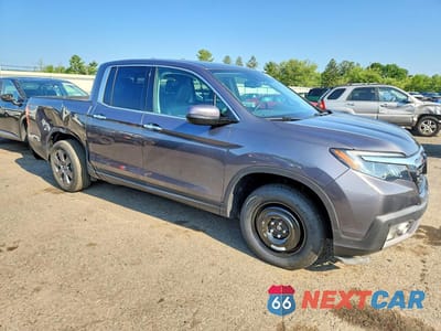 Czwarte zdjęcie samochodu z boku: 2020 HONDA RIDGELINE RTL VIN:5FPYK3F76LB014579 - miniatura