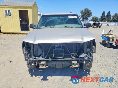 Piąte zdjęcie samochodu w środku: 2004 CHEVROLET SILVERADO K1500 VIN:2GCEK19T641243017 - miniatura