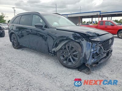 Czwarte zdjęcie samochodu z boku: 2025 MAZDA CX-90 PREMIUM SPORT VIN:JM3KKCHA3S1214860 - miniatura
