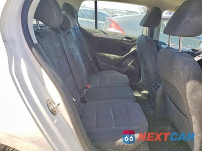Zdjęcie 10 z 12 samochodu: 2013 VOLKSWAGEN GOLF VIN:WVWDB7AJ1DW131758 - miniatura