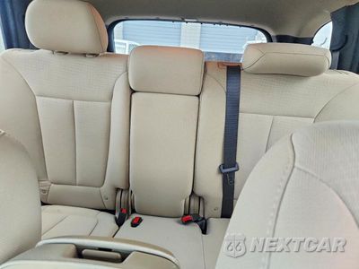 Zdjęcie 10 z 13 samochodu: 2011 HYUNDAI SANTA FE GLS VIN:5XYZG3AB5BG086942 - miniatura