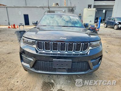 Piąte zdjęcie samochodu w środku: 2025 JEEP GRAND CHEROKEE LAREDO VIN:1C4RJHAG6SC366691 - miniatura